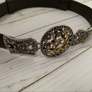 Chico’s Adjustable Brown Leather Belt with Buckle